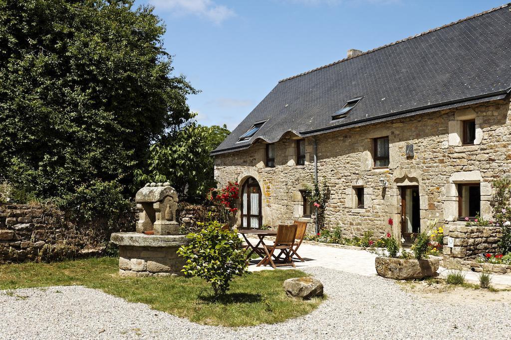 A La Ferme De Kervihern Locoal-Mendon Buitenkant foto